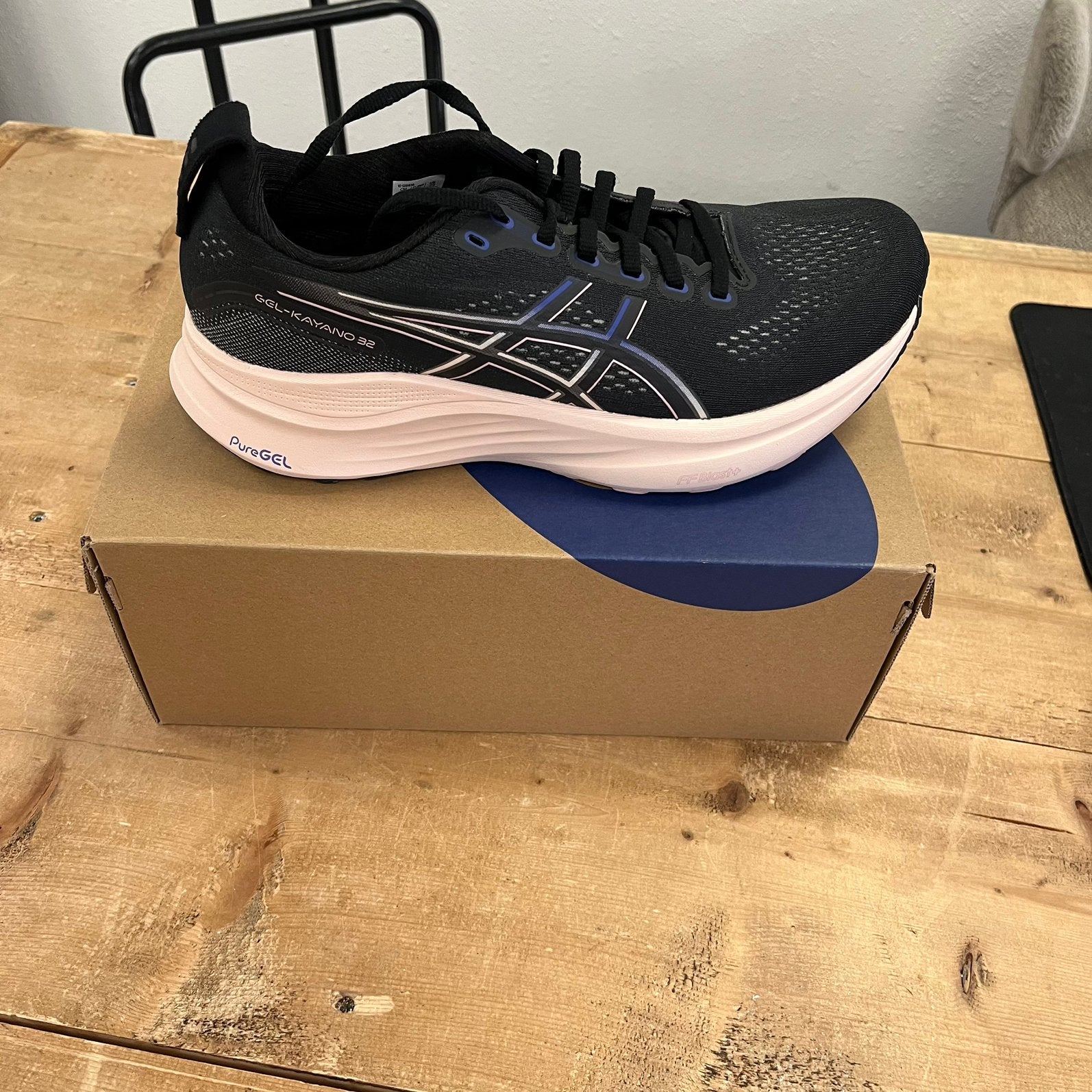 Asics W Gel Kayano 32 / 42, Sport en Fitness, Loopsport en Atletiek, Hardloopschoenen, Nieuw, Ophalen of Verzenden, Hardlopen