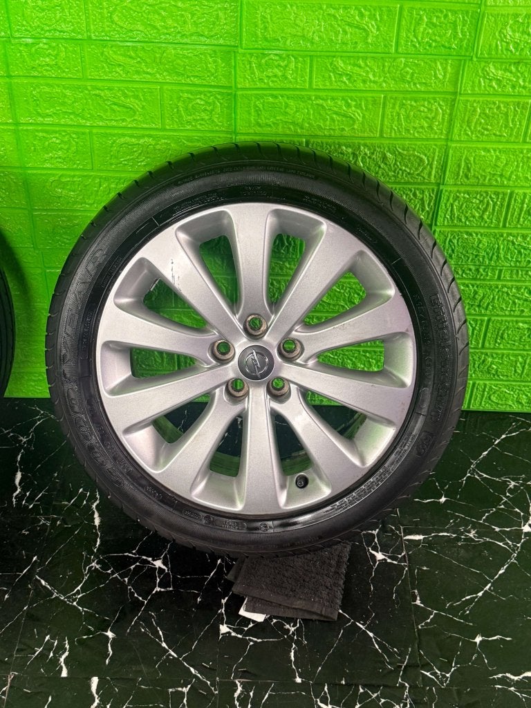 Originele Opel Vauxhall Astra velgen 17" 5x105 zomerset 7mm, Niet ingevuld, Banden en Velgen, Niet ingevuld, 17 inch