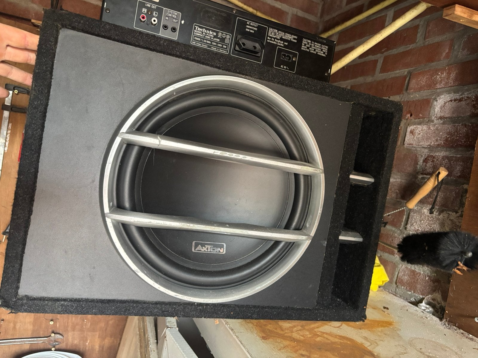 Axton subwoofer, Auto diversen, Ophalen, Zo goed als nieuw