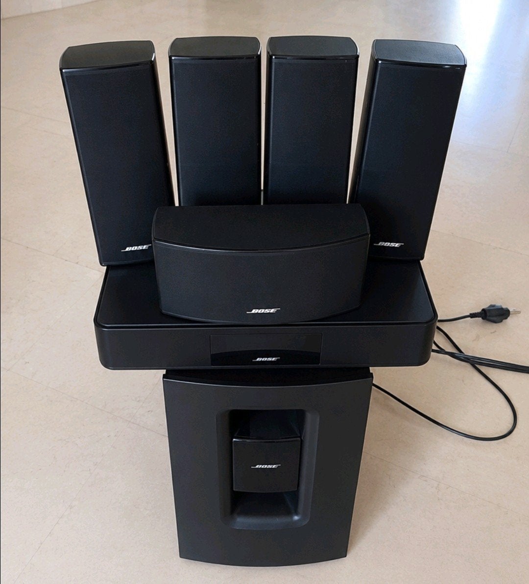 Bose Lifestyle 5.1 Home Cinema Systeem - Compleet, 70 watt of meer, Zo goed als nieuw, 5.1-systeem, Overige spelers
