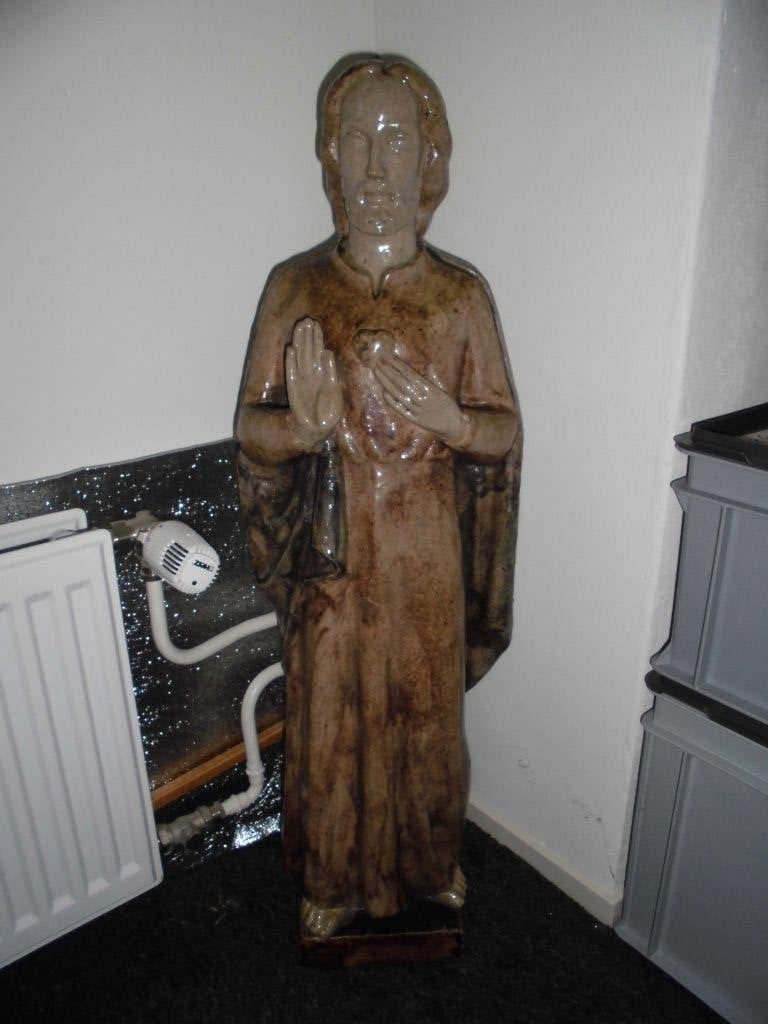 Sint Joris Beesel, Ophalen
