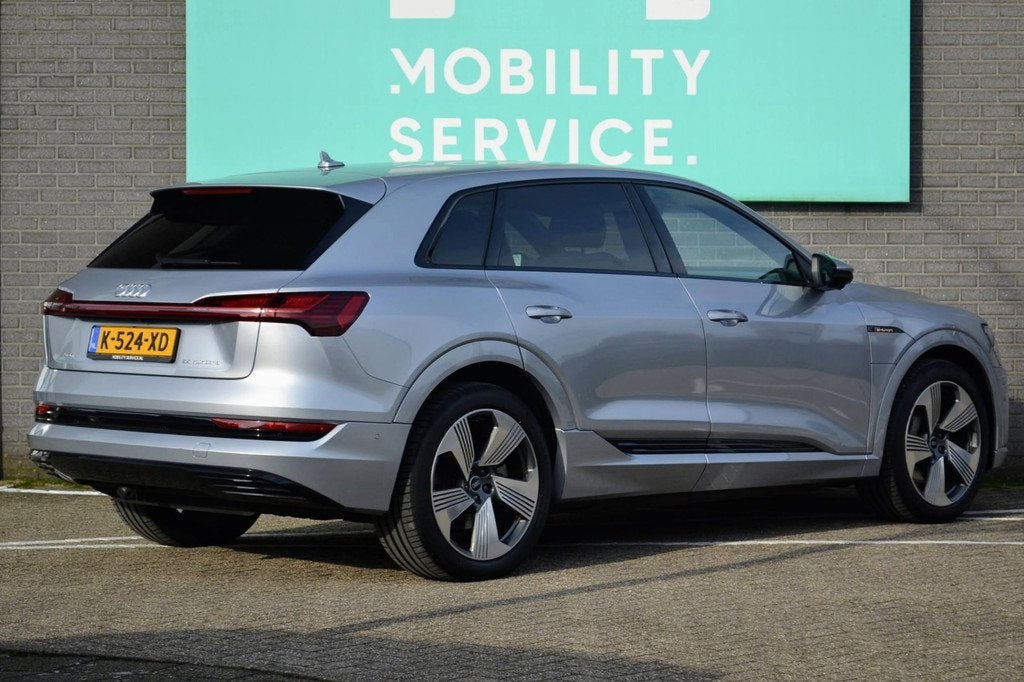 Audi E-tron E-tron 55 quattro advanced Pro Line Plus SOH96%, 131 €/maand, 95 kWh, 1583 min, Leder