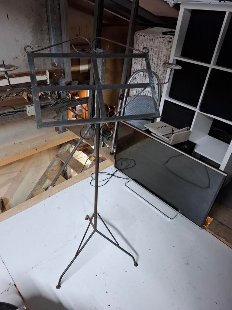 Muziekstandaarden antiek kerk, Ophalen, Muziekstandaard, Kerk, Antiek