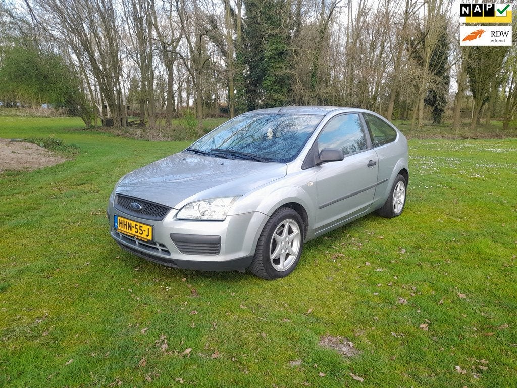 Ford FOCUS 1.6-16V Trend, Stof, 4 cilinders, 116 pk, 615 kg
