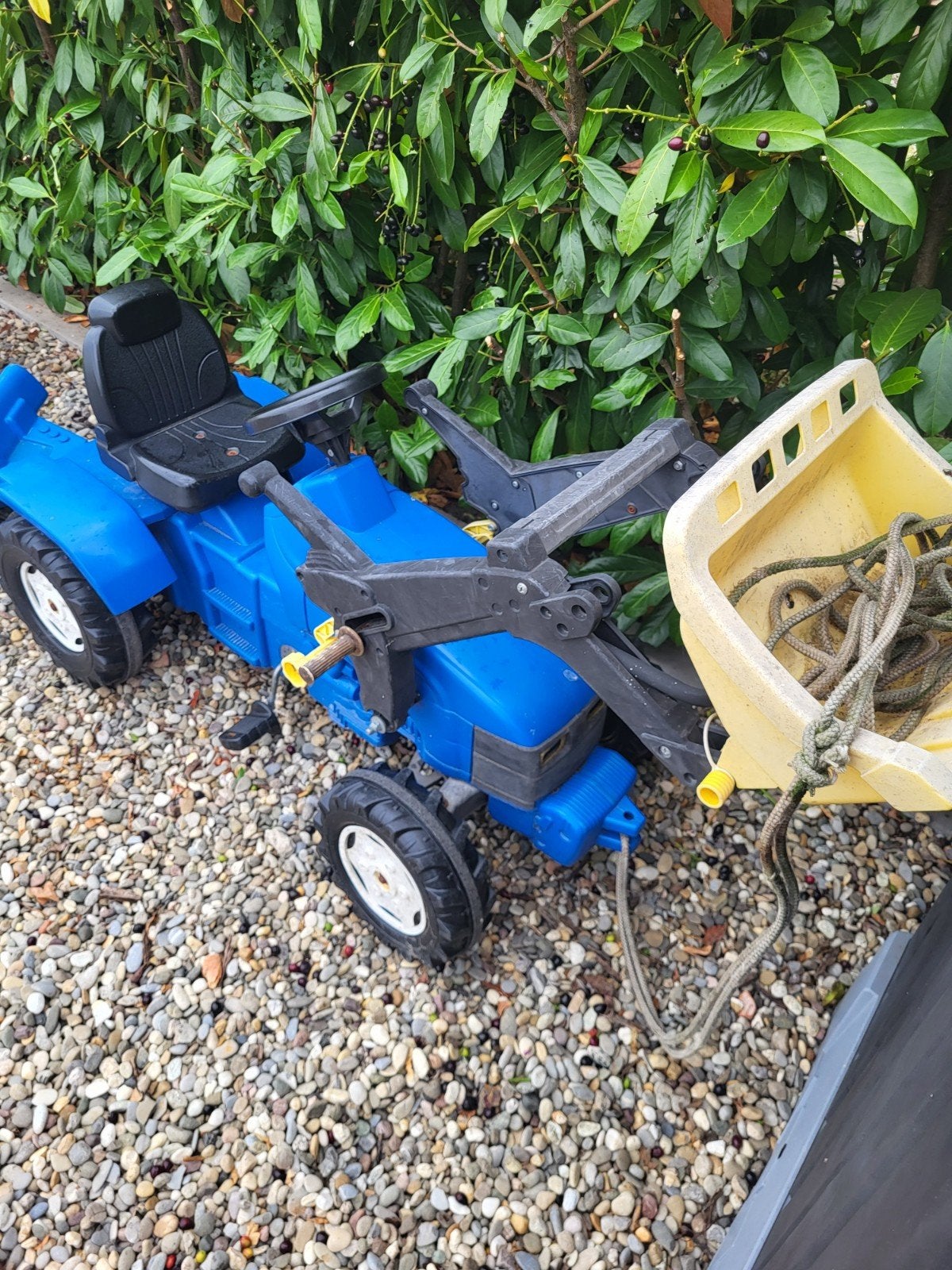 Blauwe traptractor met aanhanger en voorlader, Ophalen of Verzenden, Gebruikt, Trapvoertuig