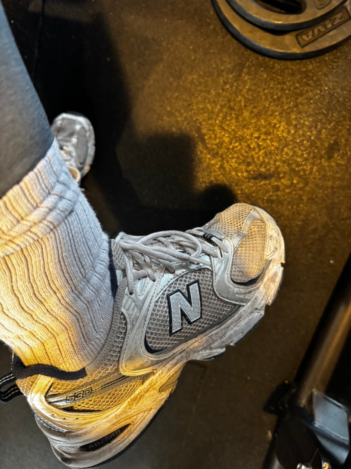 Afgetrapte new balance, Verzenden, Gebruikt, Zilver, Overige materialen