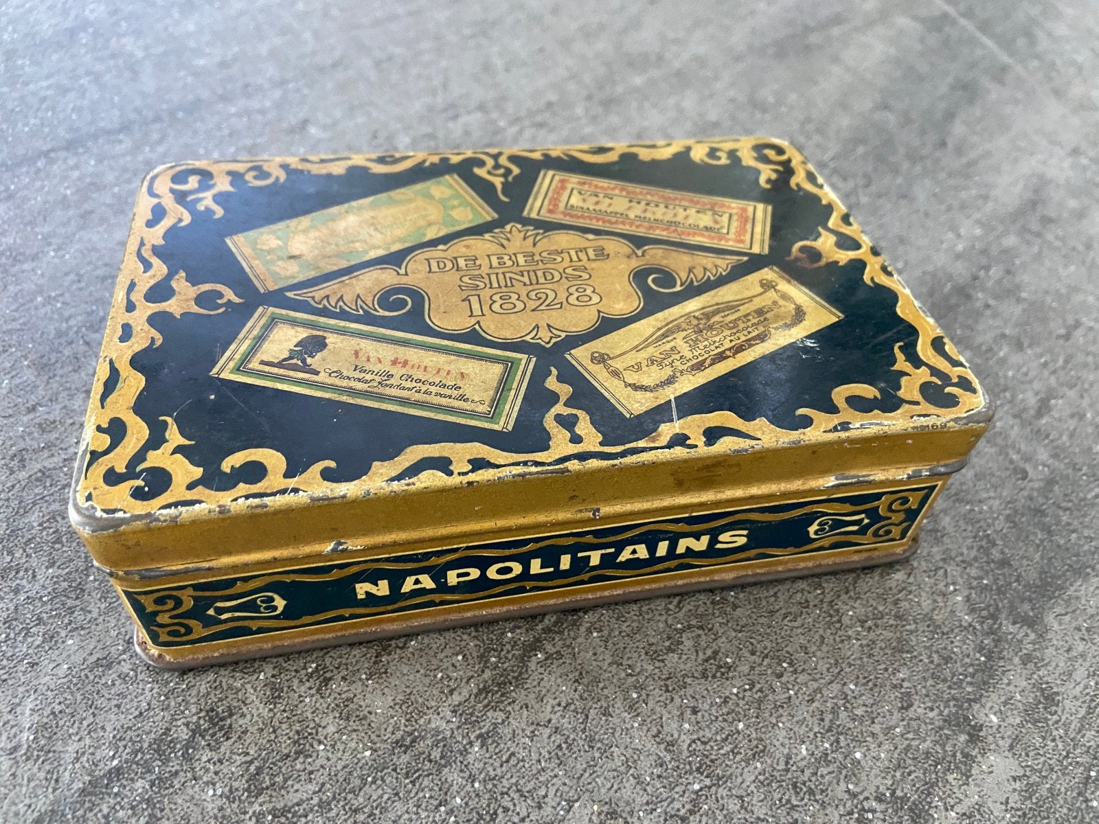 Oud blikje blik trommel Van Houten cacao chocola Napolitains, Antiek en Kunst, Curiosa en Brocante, Ophalen of Verzenden