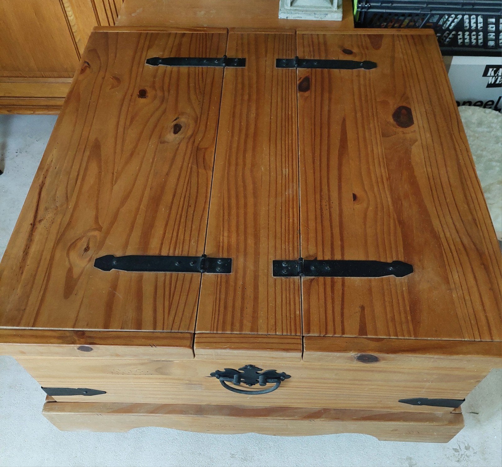 mooie grenen kist tafel, Ophalen
