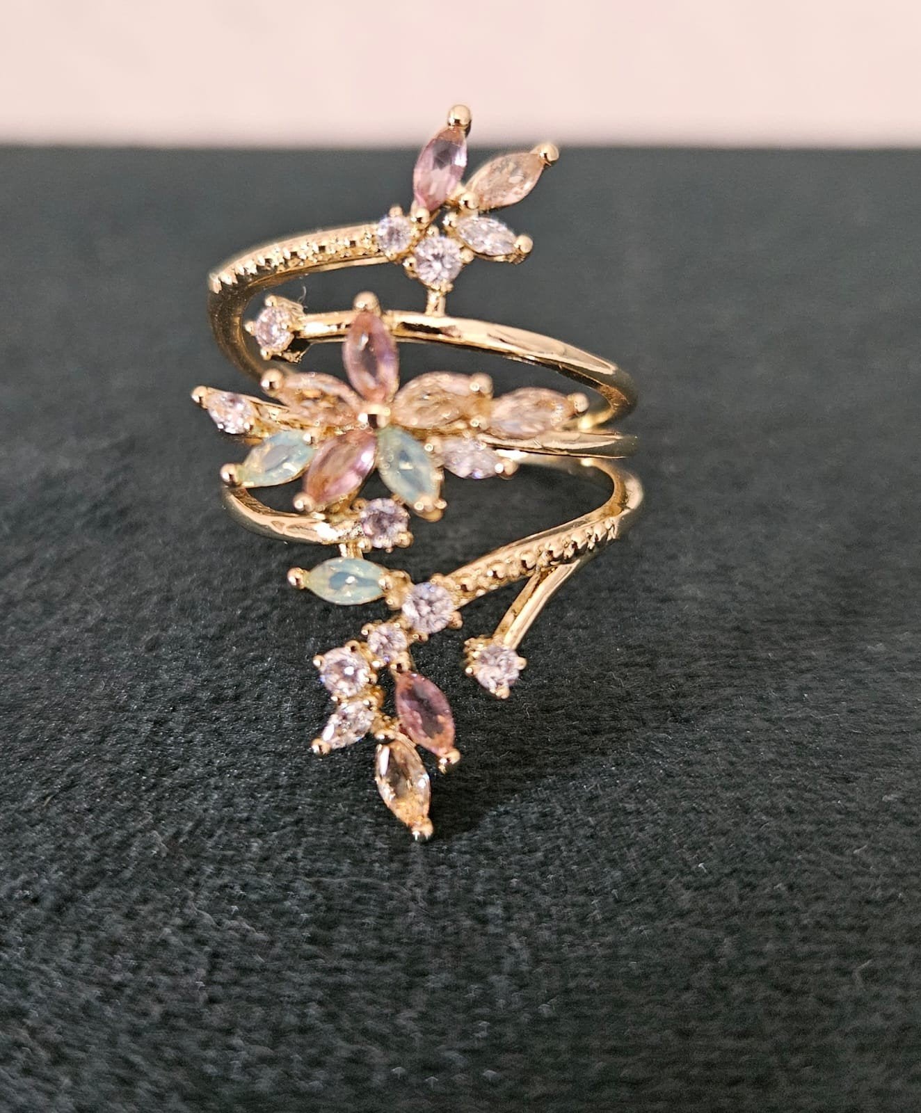 Dillard's ring maat 17 nieuw, Ophalen of Verzenden, Nieuw, Overige materialen