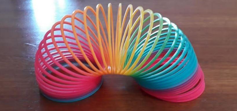 Gekleurde Springveer te koop. Nieuw, Kinderen en Baby's, Ophalen, Nieuw, Overige typen