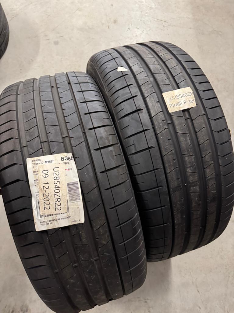 Pirelli P Zero 285/40 ZR22 (110Y) zomerbanden, Ophalen, 285 mm, Nieuw, Band(en)