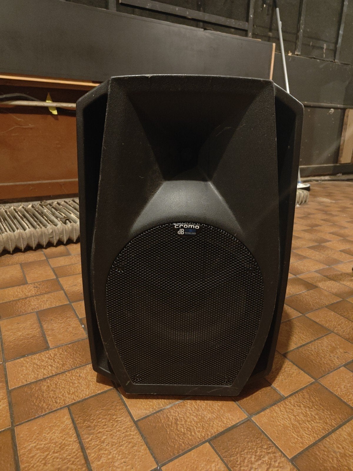 Cromo 12 Club 400W Digital Power Speaker, Audio, Tv en Foto, Luidsprekers, Ophalen, Gebruikt, 150 watt of meer, Overige merken