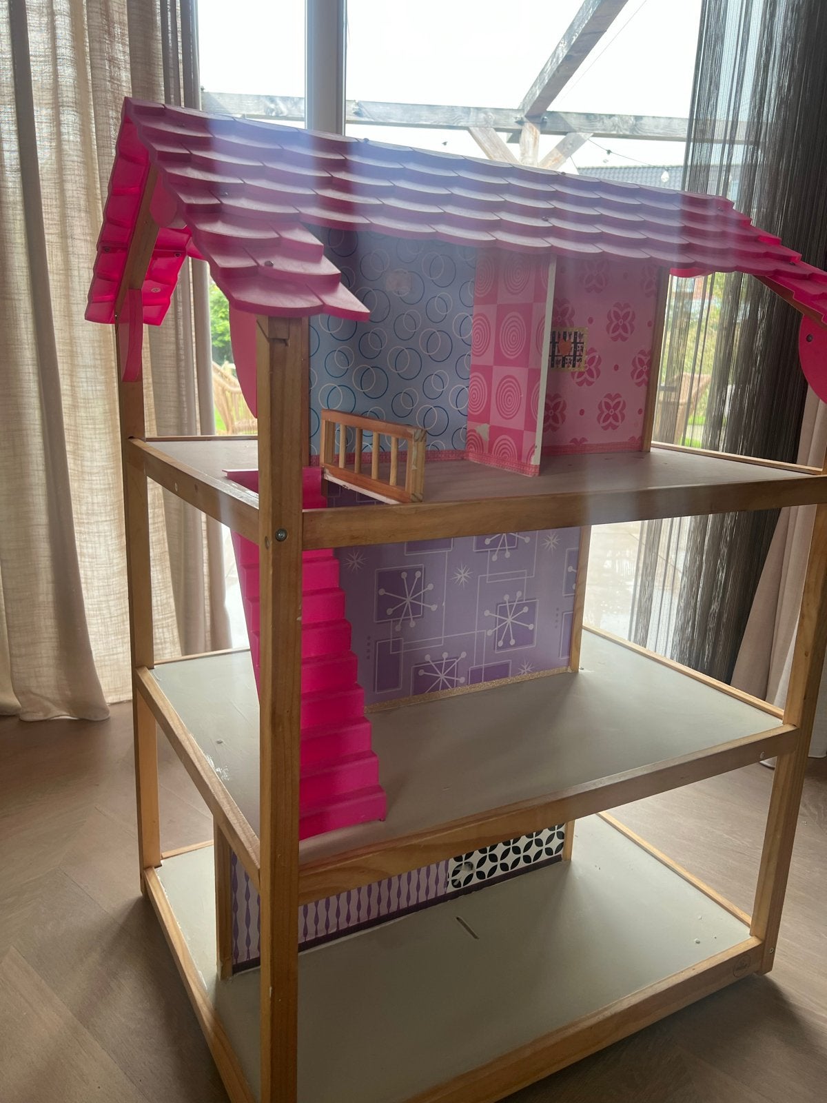 Barbie/Poppenhuis Houten Frame 1.20m - Gebruikt & Opgeknapt, Ophalen, Gebruikt, Poppenhuis