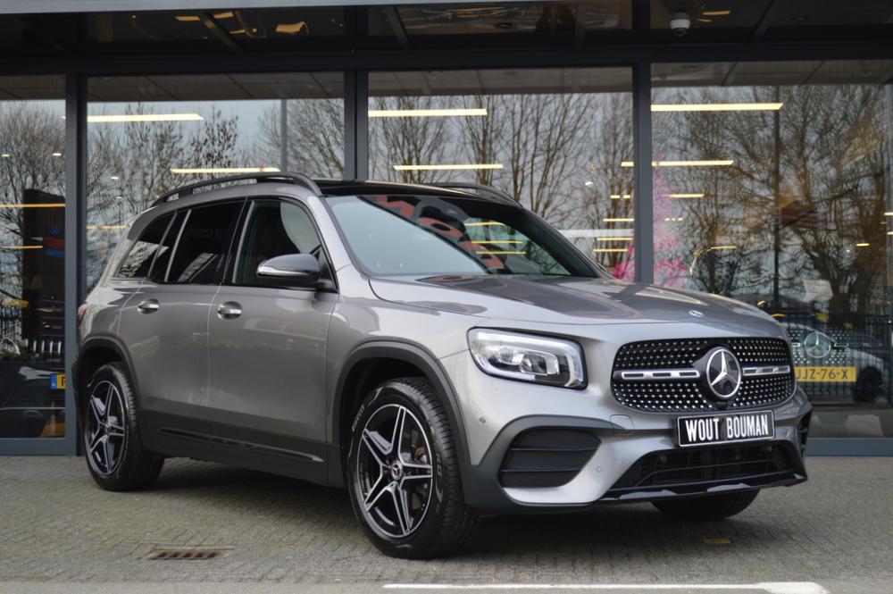 Mercedes-Benz GLB 200 AMG Led Panorama Widescreen Sfeer Came, Automatische klimaatregeling, 4 cilinders, 163 pk, 14 km/l
