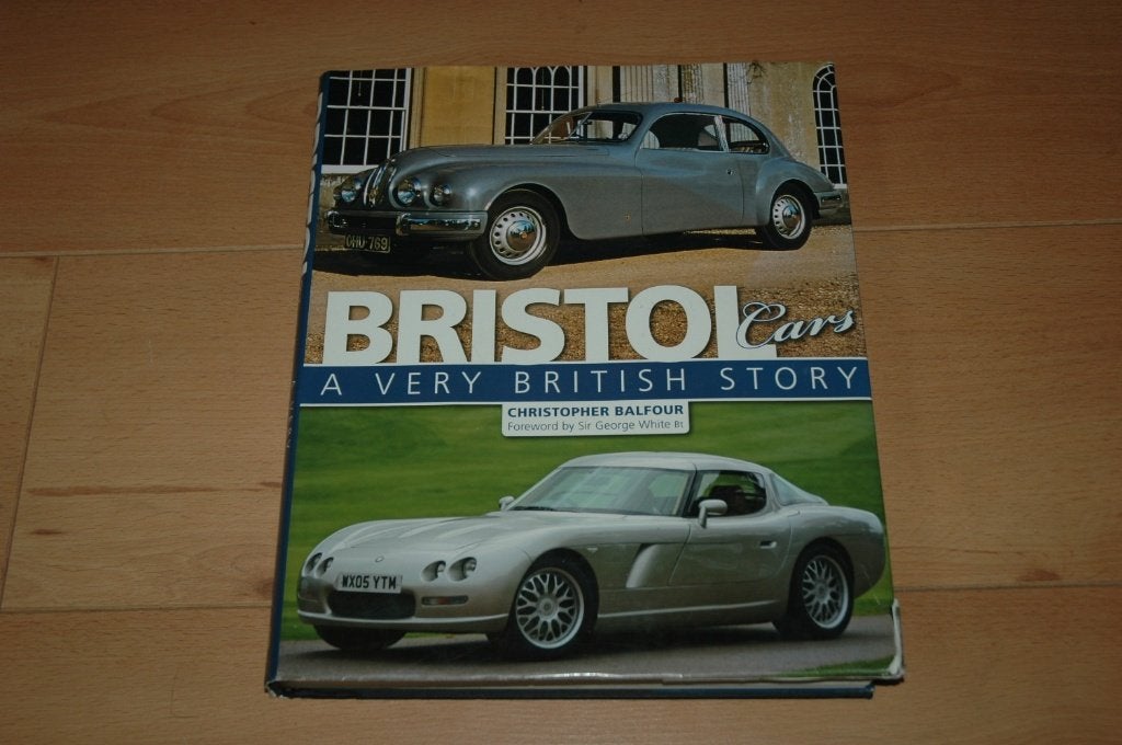 Bristol Cars - A very Britisch Story - Christopher Balfour, Ophalen of Verzenden, Zo goed als nieuw, Overige merken, Christopher Balfour