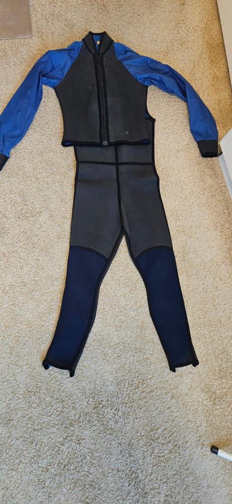 Neopreen pak mt 52  3 mm dik, Ophalen of Verzenden, Wetsuit