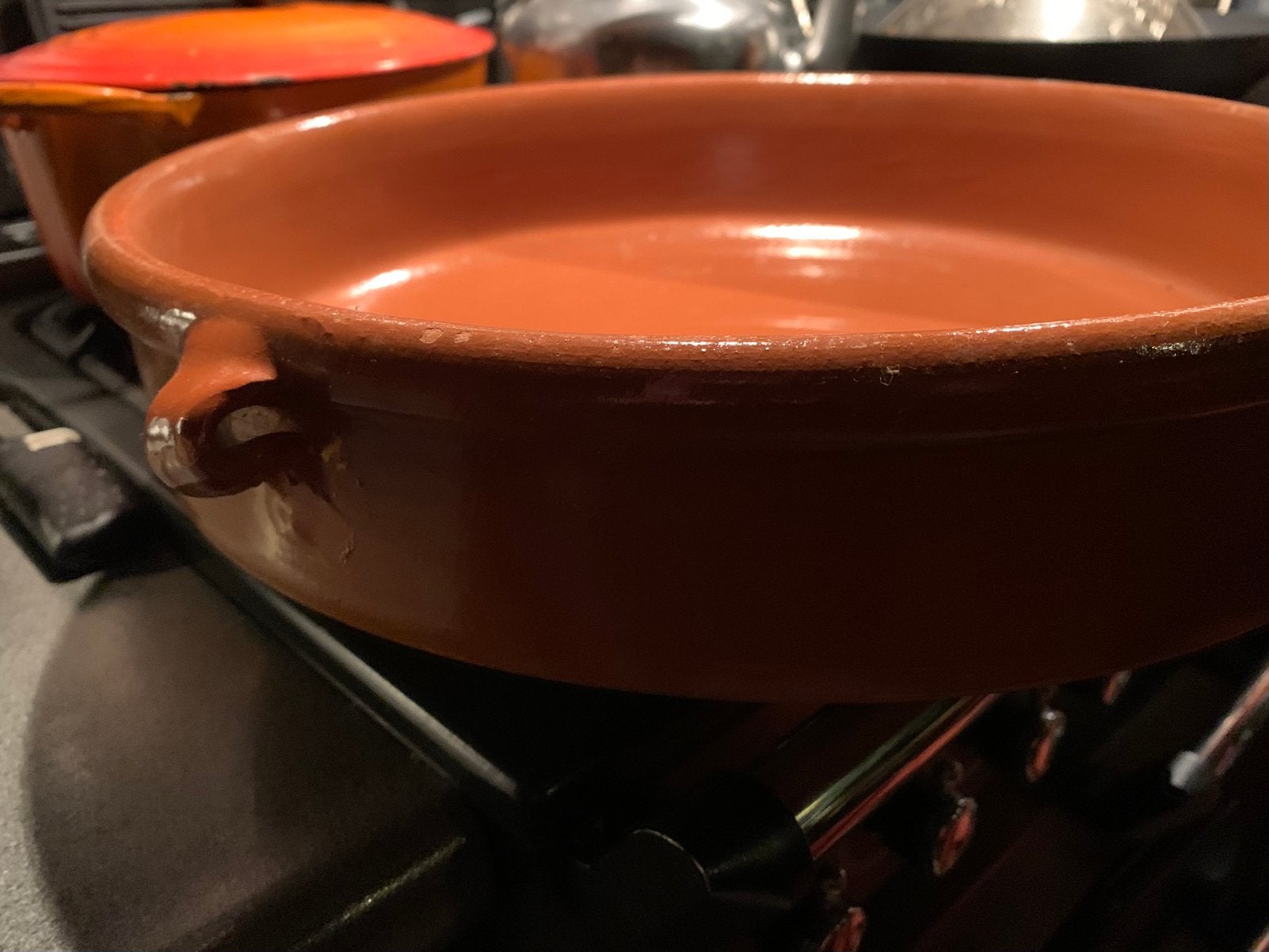 Magnifieke Spaanse terracotta 40 cm.  (fruit) schaal, Ophalen of Verzenden, Zo goed als nieuw, Rond, Steen of Aardewerk
