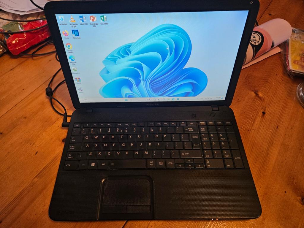 Laptop, Computers en Software, Windows Laptops, 15 inch, 2 tot 3 Ghz, Ophalen of Verzenden