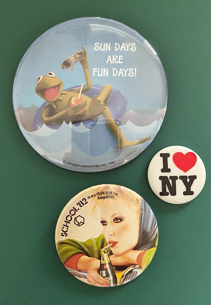 Buttons 80s Kermit de Kikker, I love NY en School '82, Verzenden, Overige onderwerpen