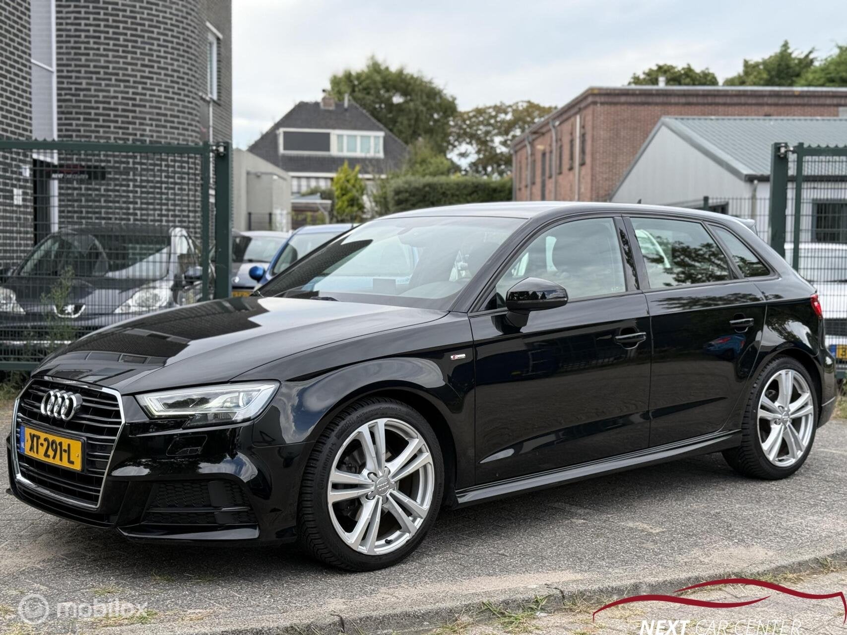 Audi A3 Sportback 30 TFSI Sport S Line Edition AUTOMAAT, Auto's, Dealer onderhouden, 116 pk, Zwart, Origineel Nederlands