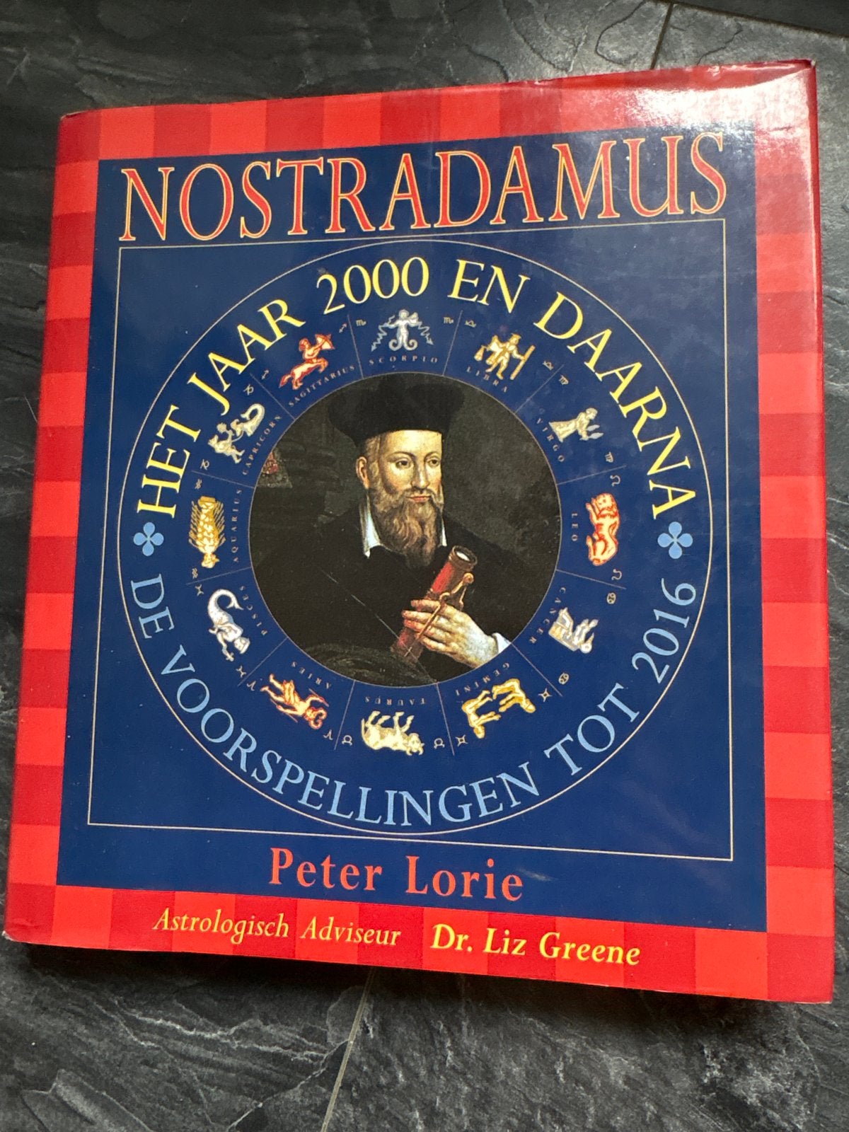 Nostradamus: Het Jaar 2000 en Daarna - Voorspellingen tot 20, Ophalen of Verzenden, Gelezen, Astrologie, Achtergrond en Informatie