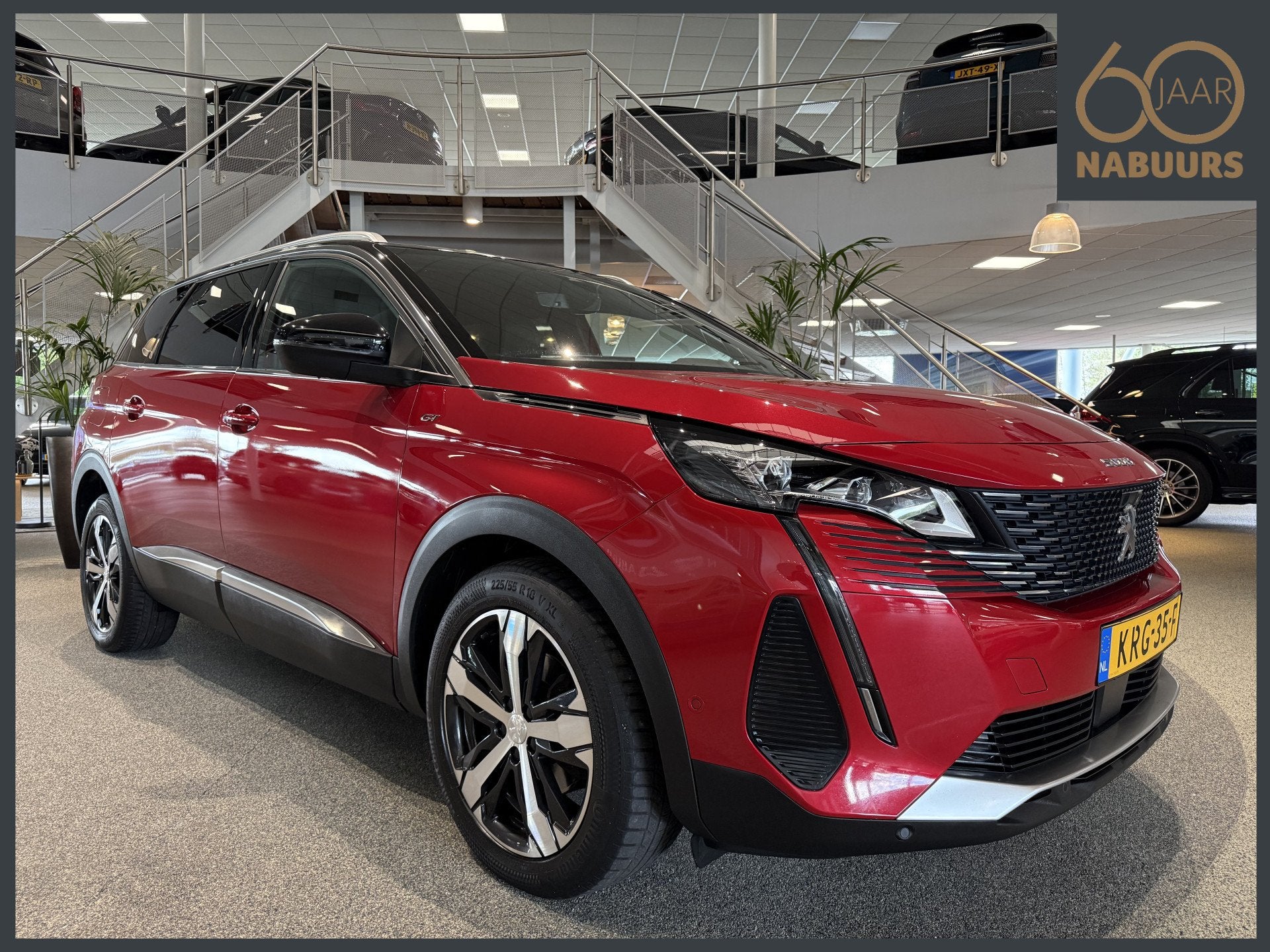Peugeot 5008 1.6 180pk GT EAT8, Leder, Massage, FOCAL, Adapt, 12 maanden, Euro 6, 4 cilinders, 7 stoelen