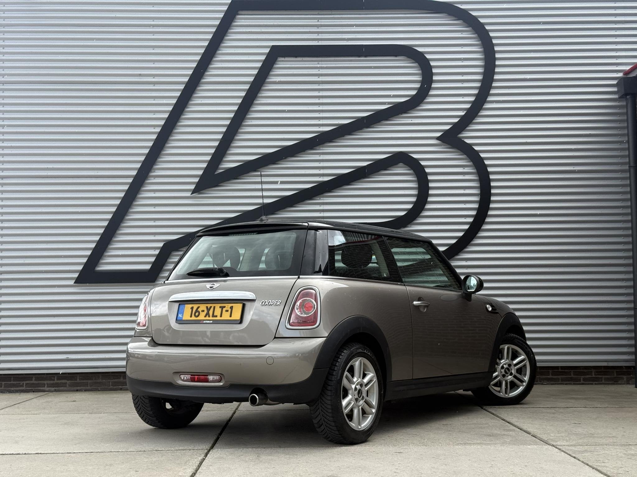 MINI 3-Deurs 1.6 Cooper Chili Clima|Cruise|Elek ramen|Lm vel, Auto's, Voorwielaandrijving, Euro 5, Zwart, 4 cilinders