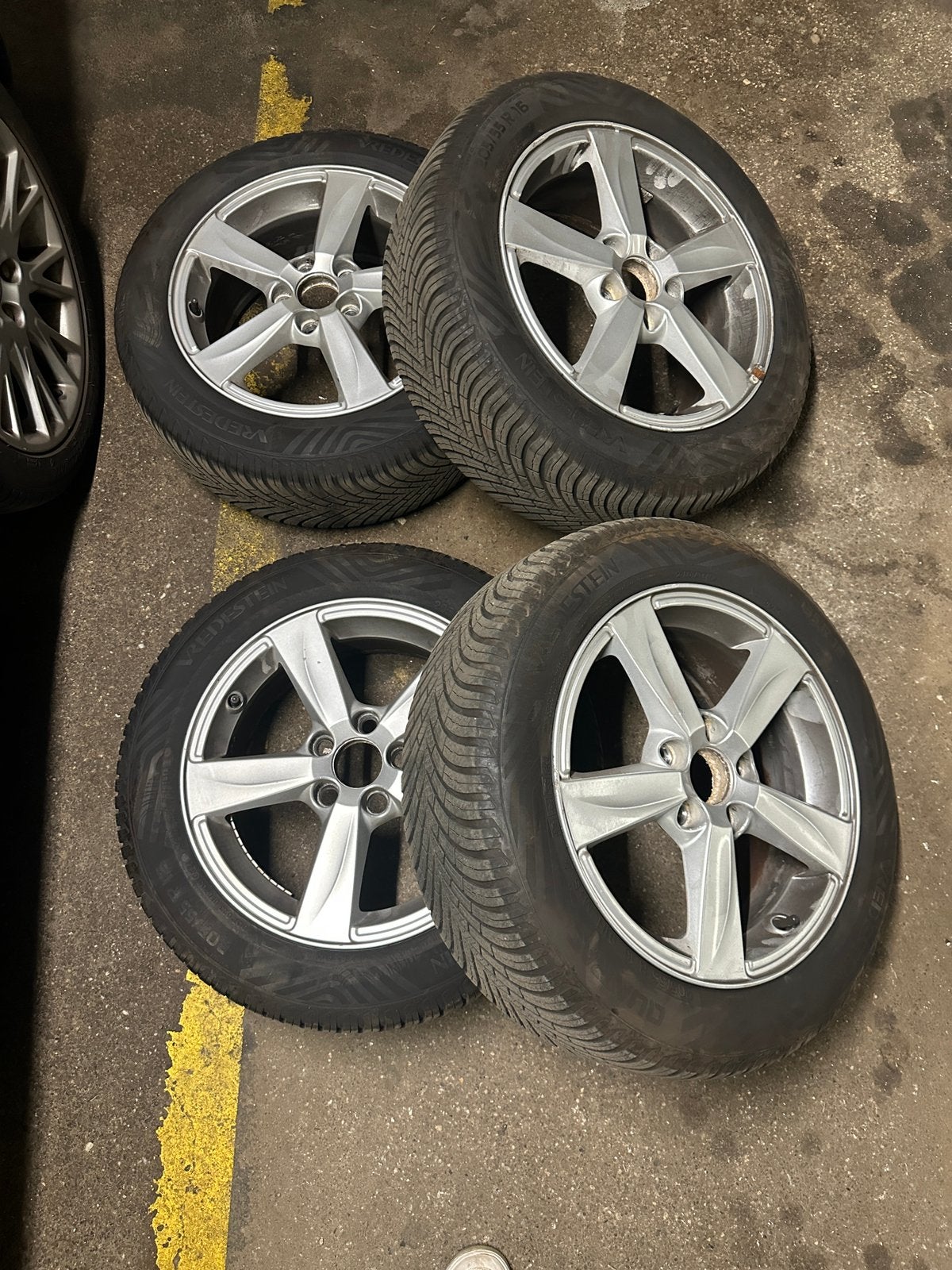 16 inch 5x108 met Michelin banden (goed profiel!), Ophalen, 16 inch, Banden en Velgen, 205 mm
