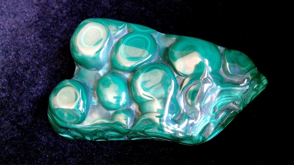 Prachtige gepolijste Malachiet - 138x80x40mm, 900g, Ophalen of Verzenden, Mineraal