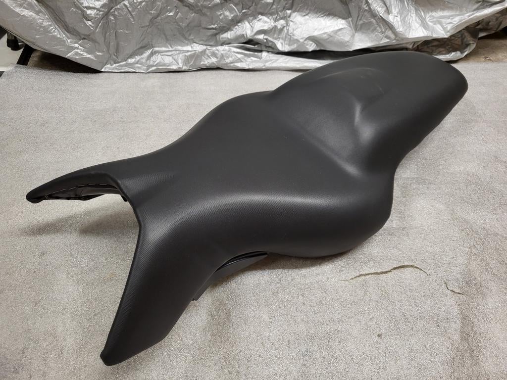 Tk BMW K1300R zadel buddyseat, Motoren, Ophalen of Verzenden