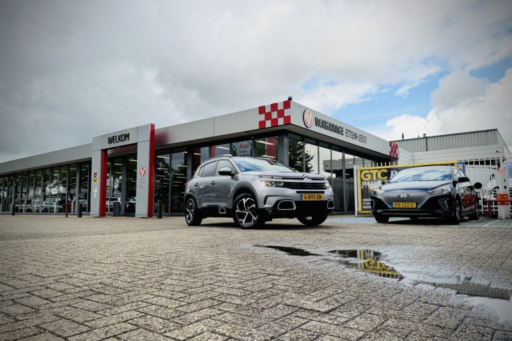 Citroën C5 Aircross 1.2 130PK | TREKHAAK | CAMERA | CARPLAY, Voorwielaandrijving, Gebruikt, Euro 6, C5 Aircross