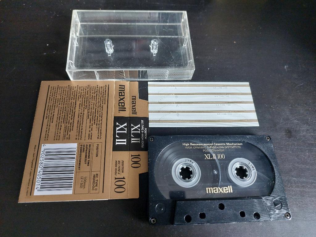 MAXELL XLII 100 CASSETTEBANDJE, Cd's en Dvd's, Cassettebandjes, Overige genres, 1 bandje, Ophalen of Verzenden, Zo goed als nieuw