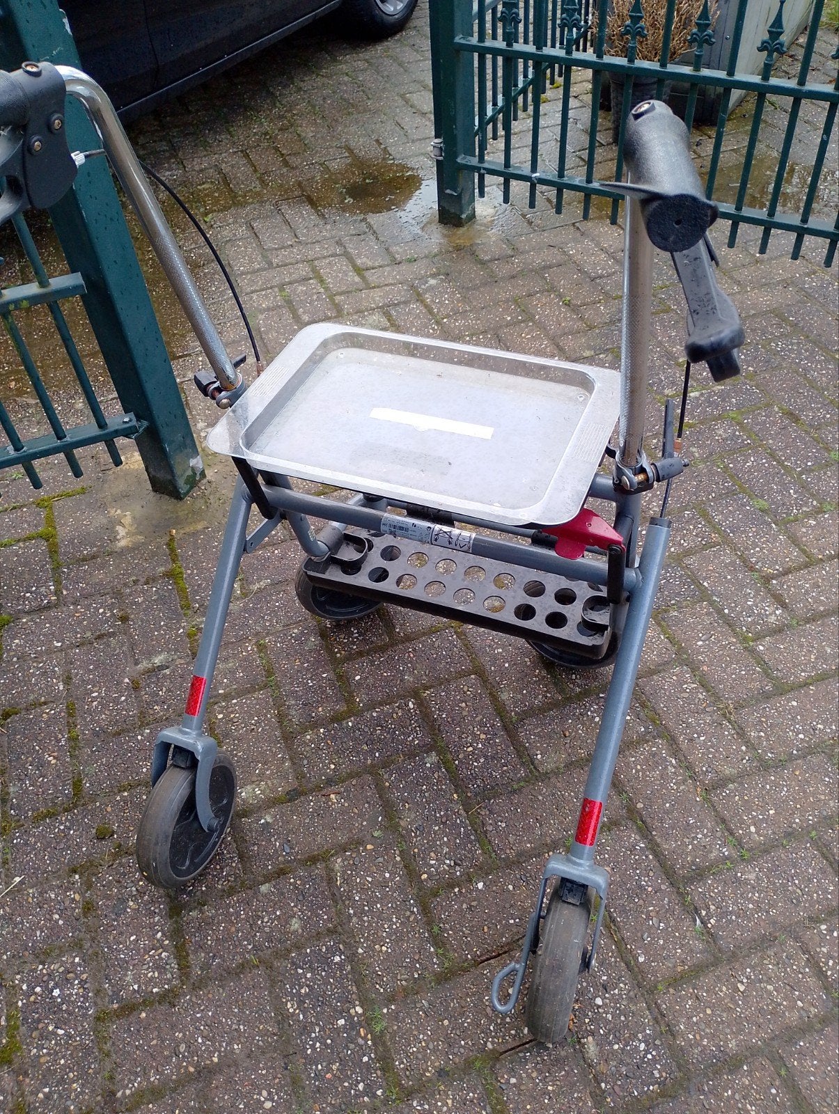 Prima rolator met dienblad!, Ophalen of Verzenden