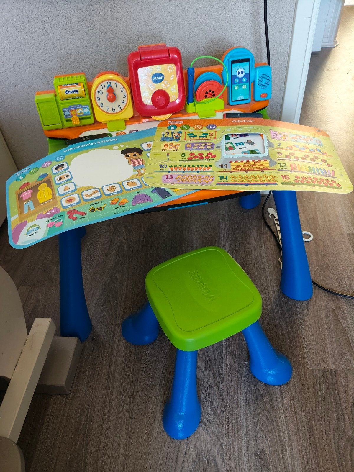 VTech Interactieve Speeltafel met Kruk - Educatief Speelgoe, Ophalen