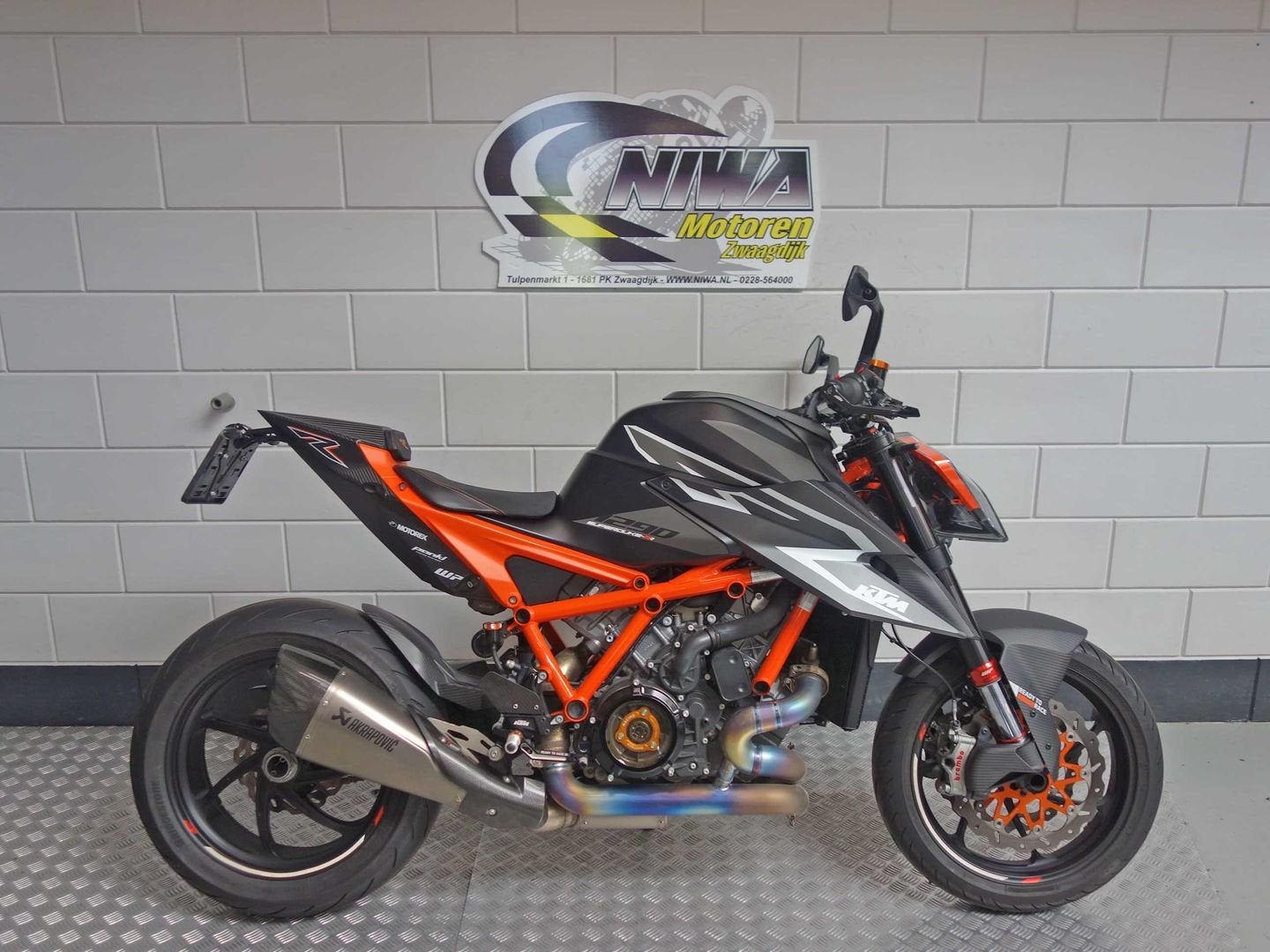 KTM 1290 SUPER DUKE RR, 2 cilinders, KTM, Motorrijbewijs A, Bedrijf