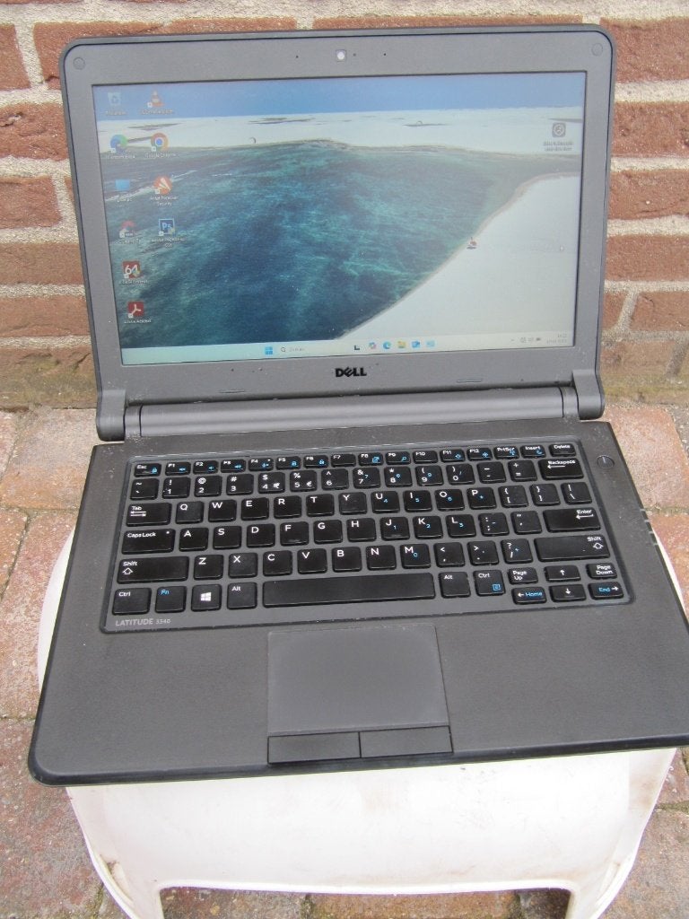 Dell Latitude laptop 3340 Intel Core i3 4004U 1,7Ghz,8Gb,SSD, 13 inch, Qwerty, 8 GB, Ophalen of Verzenden