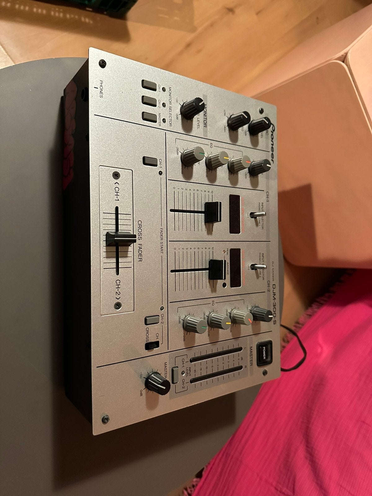 Pioneer djm 100-s dj mixer, Ophalen of Verzenden, Zo goed als nieuw, Minder dan 5 kanalen