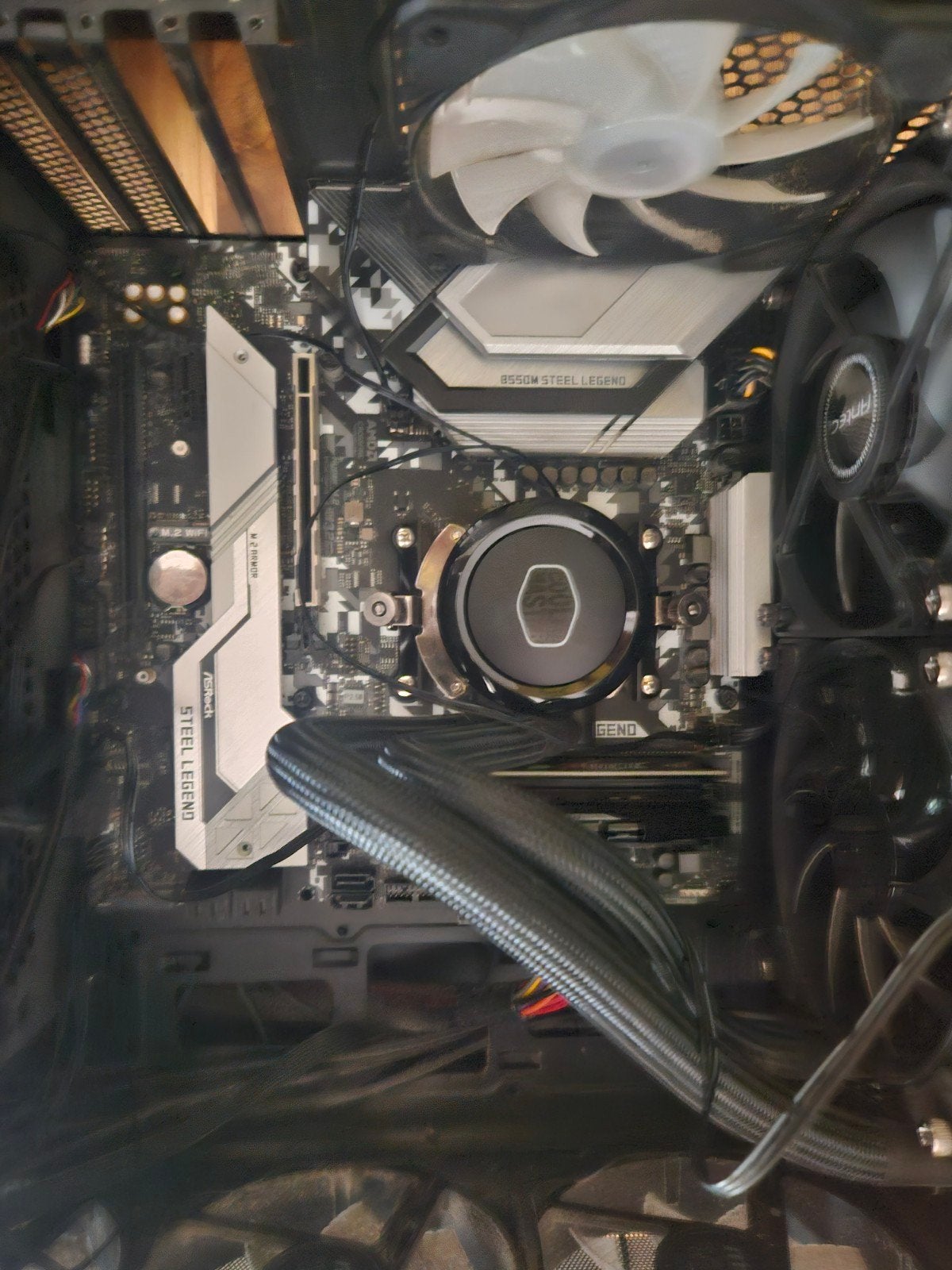 Ryzen 7 5800X, 32GB DDR4 RAM 240mm aio b550 moederbord, Computers en Software, 32 GB, AMD Ryzen 7 5800X, Ophalen of Verzenden