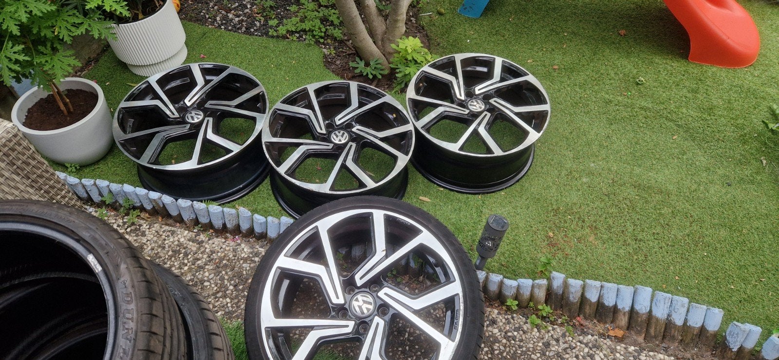 banden en velgen, Auto-onderdelen, Banden en Velgen, 235 mm, Band(en), Zomerbanden, Ophalen