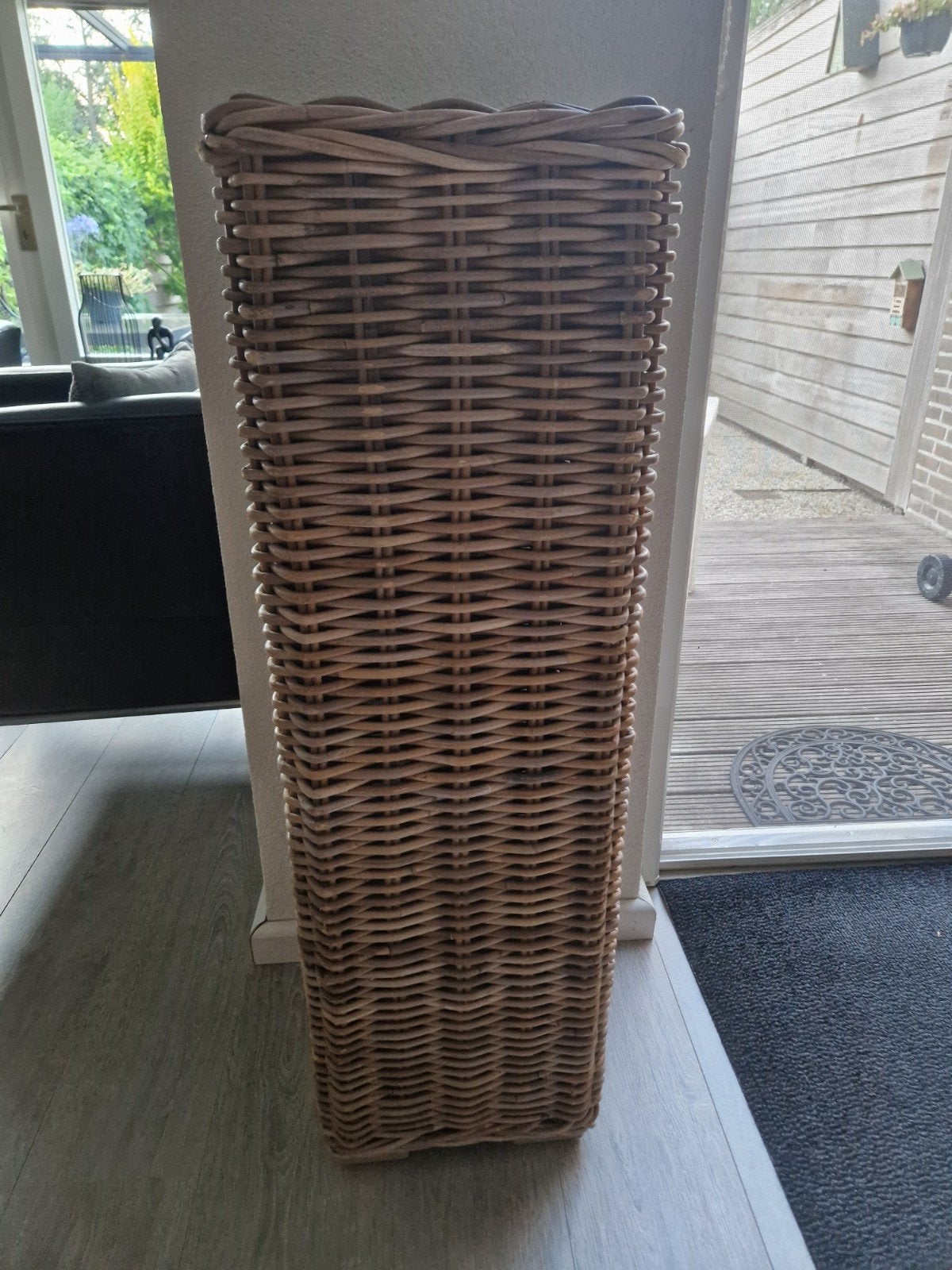 Hoge Rieten Zuil, Huis en Inrichting, Woonaccessoires | Zuilen en Pilaren, Ophalen, Zo goed als nieuw
