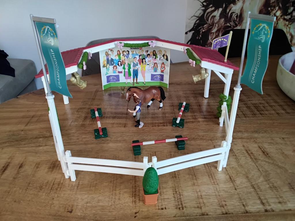 Schleich paarden concoursweide, Verzamelen, Speelgoed, Ophalen of Verzenden, Zo goed als nieuw