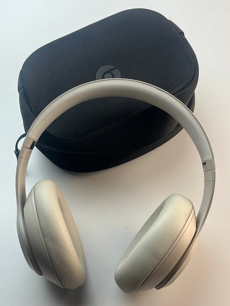 Beats Studio Pro (D14), Audio, Tv en Foto, 8600 Hayden Place, Culver City, CA 90232, United States, Gebruikt, Draadloos, .