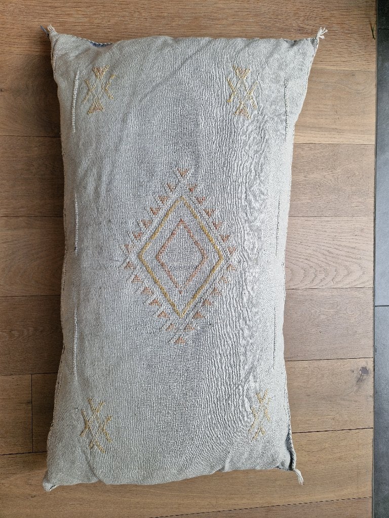Rozenkelim Marrokaans Sabra Kussen 100 x 50 cm, Huis en Inrichting, Ophalen, Meerkleurig, Zo goed als nieuw, Sierkussen
