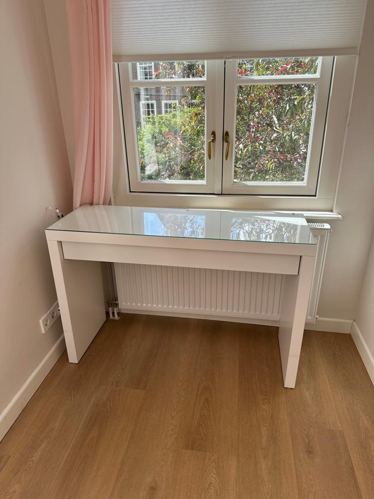 IKEA MALM toilettafel met een lade, Huis en Inrichting, Tafels | Kaptafels, Zo goed als nieuw, 100 tot 150 cm, Minder dan 50 cm
