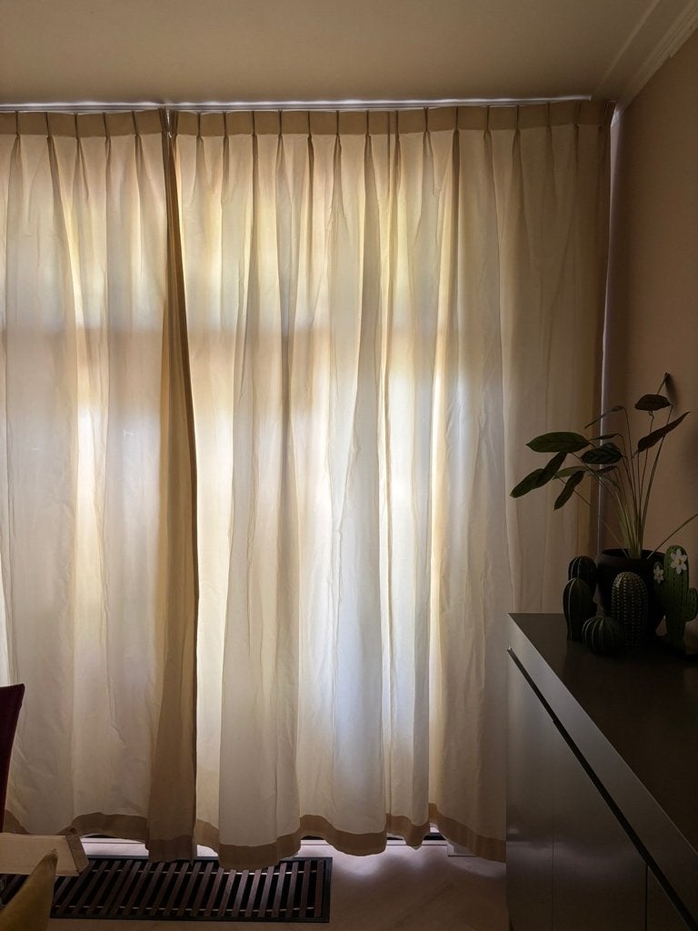 Gordijnen, Huis en Inrichting, Stoffering | Gordijnen en Lamellen, Ophalen, Gebruikt, Geel, In te korten