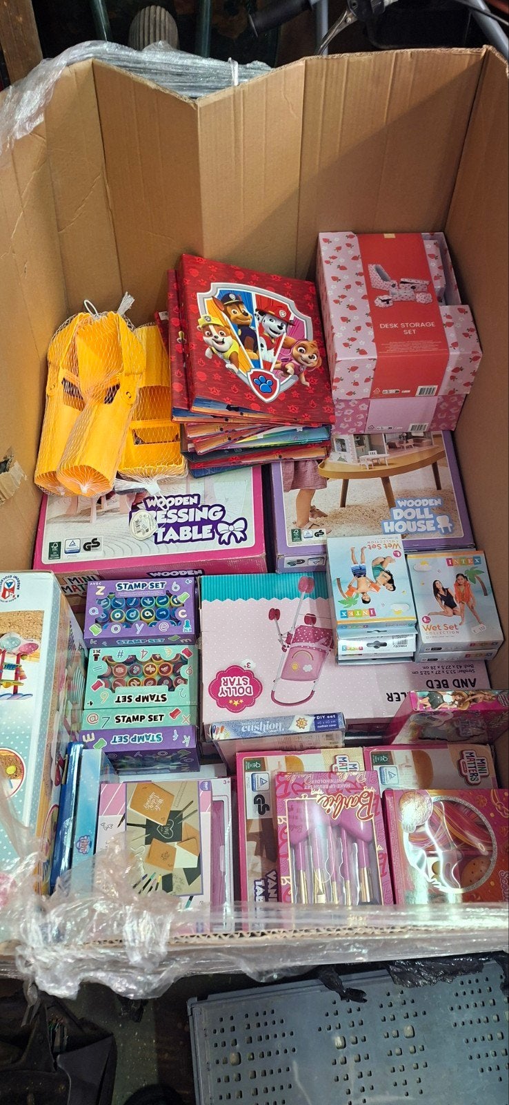 pallet speelgoed, Ophalen