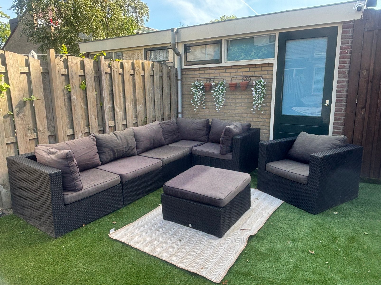Ruime loungeset van PR Design incl stoel en hocker, Tuin en Terras, Tuinsets en Loungesets, Ophalen of Verzenden, Zo goed als nieuw