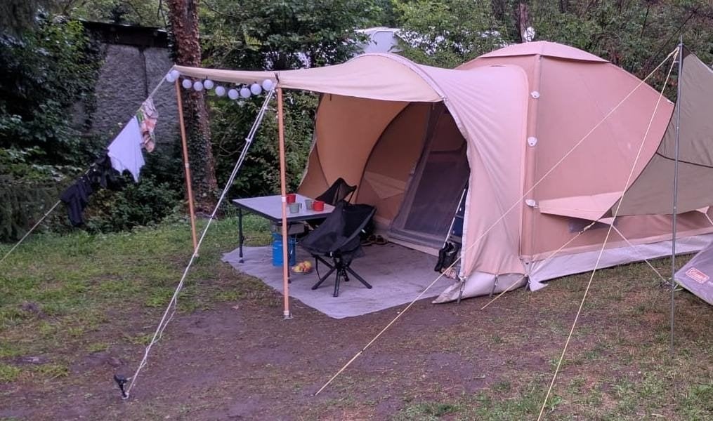 Karsten 280 opblaastent compleet met luifels en hor, Ophalen, Gebruikt, Tot en met 4