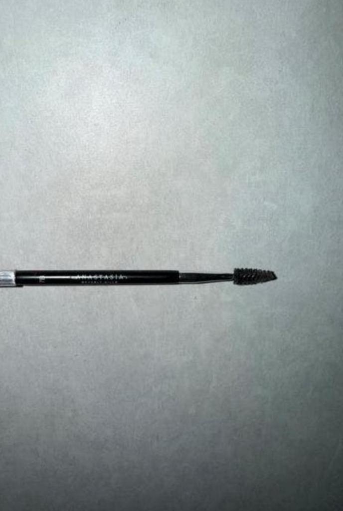 Anastasia Beverly Hills wenkbrauw kwast, Ophalen of Verzenden, Zo goed als nieuw, Zwart, Gehele gezicht