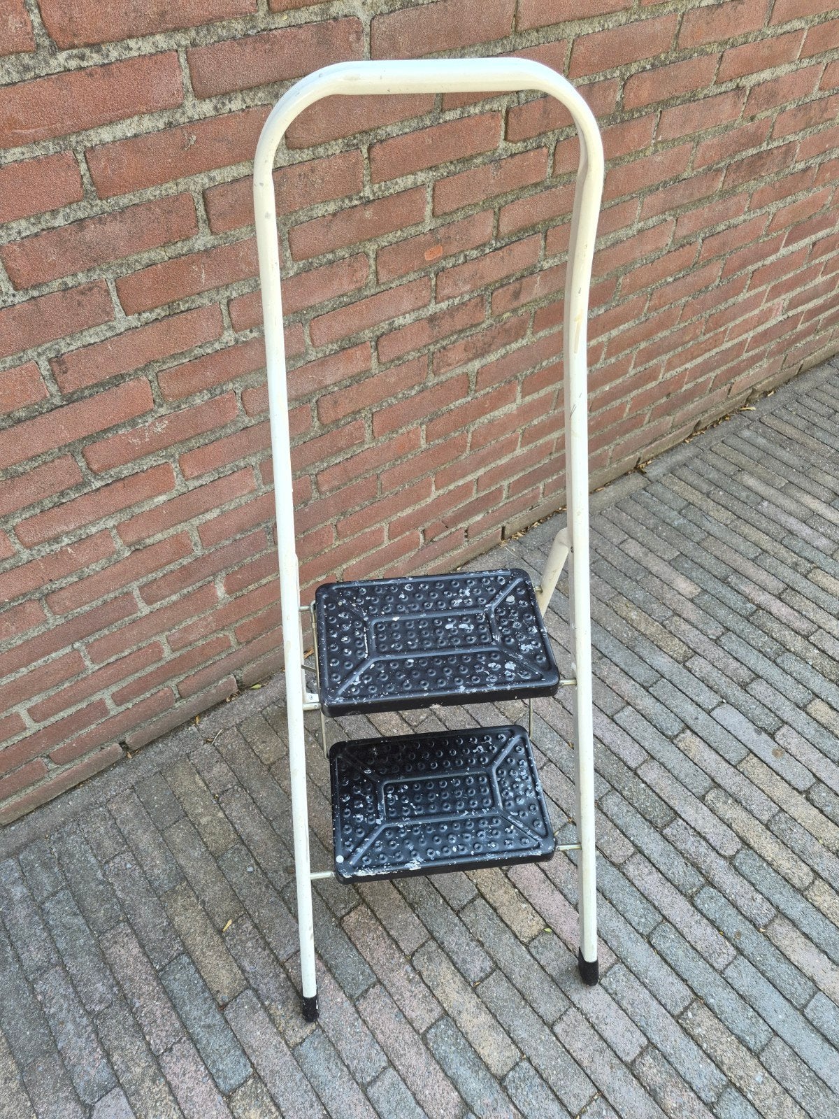 Stevige huishoudtrap met 2 treden, Ophalen